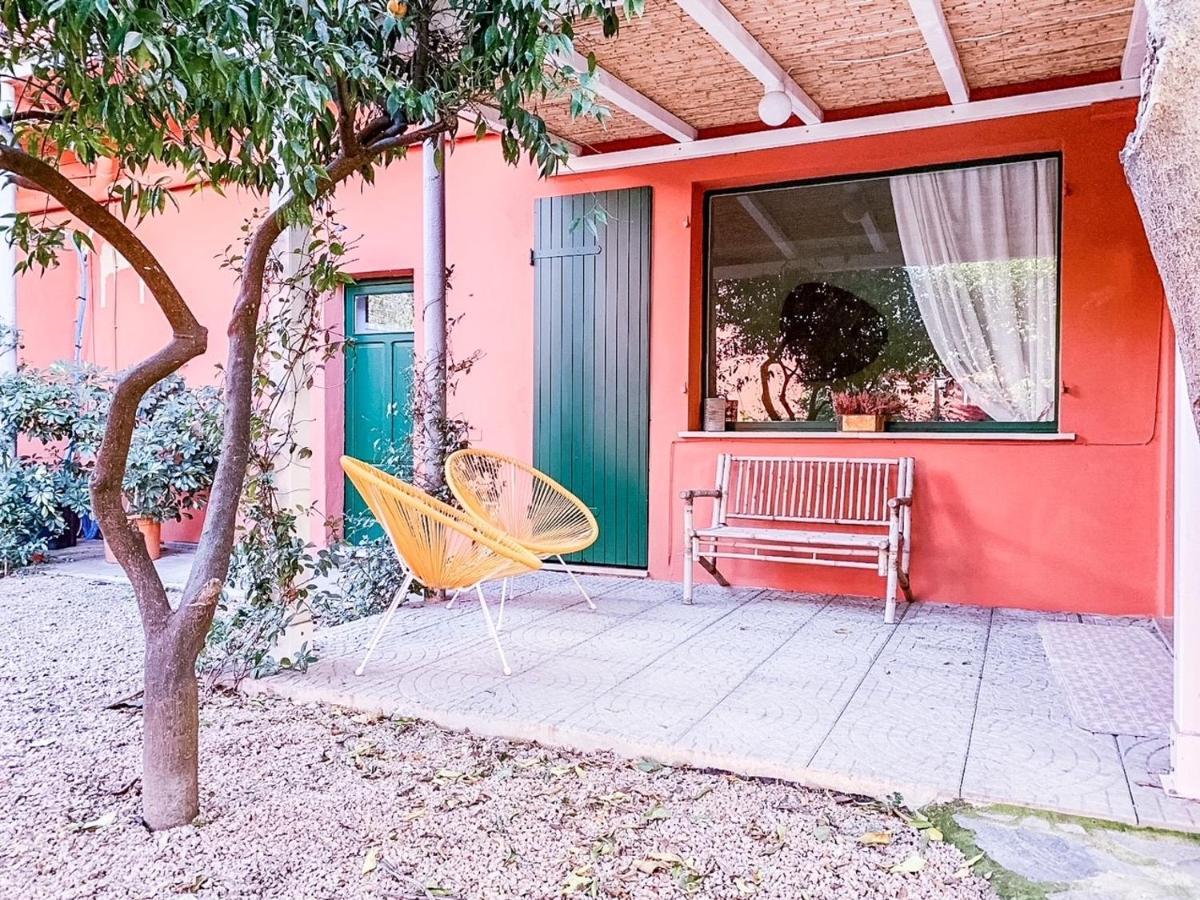 オルビアLiguria Gardenアパートメント エクステリア 写真